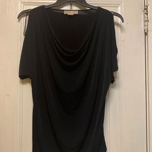 Michael kors top shot sleeves